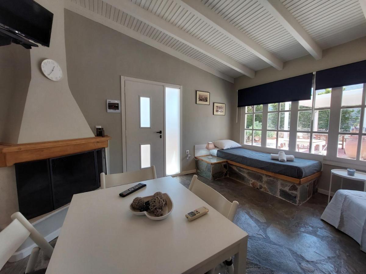 Aggelou Apartments Спата Екстер'єр фото